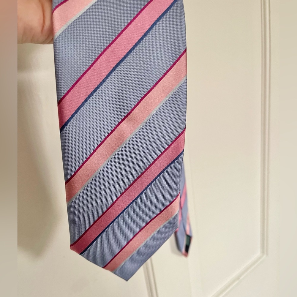 Men’s Blue and Pink Italian Silk Tie by Andrew’s Ties